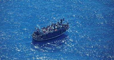 1200 migrants are floating in the sea, rescue operation of Italy