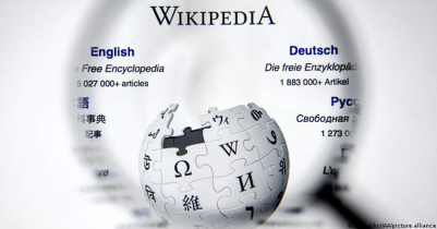 Wikipedia founder fined