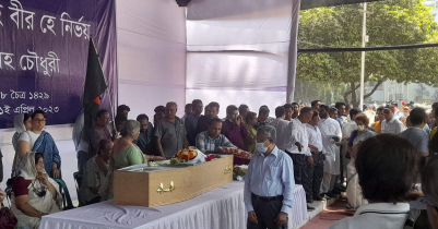 Everyone pays tribute to Zafrullah Chowdhury`s dead body