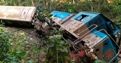 লাউয়াছড়া বনে উদয়নের বগি লাইনচ্যুত, সিলেটে রেল যোগাযোগ বন্ধ 