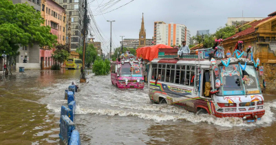 পাকিস্তানে ভারী বর্ষণে অন্তত ২৮ জনের মৃত্যু 