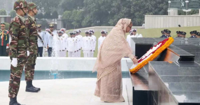 সশস্ত্র বাহিনীর শহীদদের প্রতি প্রধানমন্ত্রীর শ্রদ্ধা