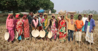 ফুলবাড়ীতে কাজ শেষ হলেও মজুরি পাননি ১৭৬১ শ্রমিক