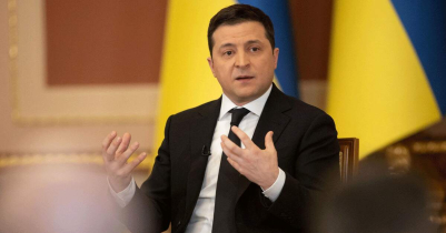 Ukraine`s Zelensky arrives in Germany for visit