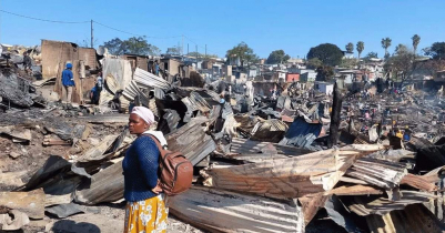 Hundreds of homes destroyed in South Africa fire