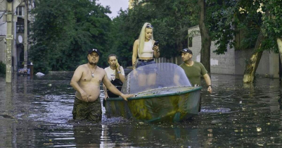 Russian troops ‘swept away’ by flooding from Ukraine dam collapse