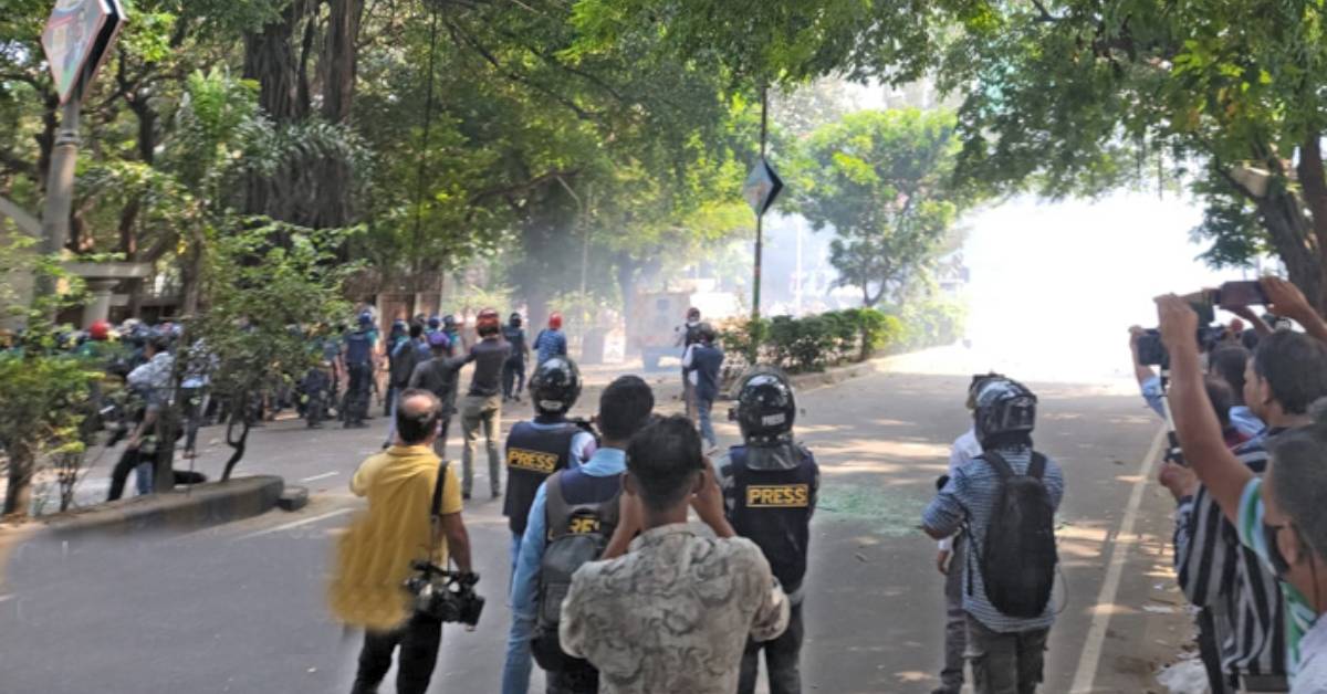 কাকরাইলে বিএনপি-পুলিশে ধাওয়া পাল্টা ধাওয়া। ছবি- সংগৃহীত