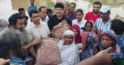 মৌলভীবাজারের পানিবন্দি মানুষের পাশে এমপি জিল্লুর রহমান 