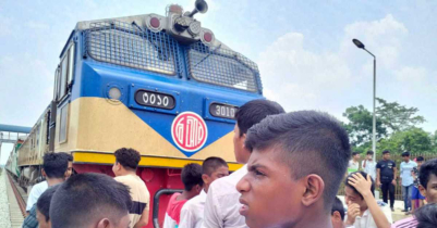 কুমিল্লায় ট্রেনে কা-টা পড়ে স্কুলছাত্রী নি-হত 