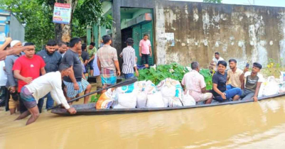 মৌলভীবাজারে পানিবন্দি আড়াই লক্ষাধিক মানুষ, বিচ্ছিন্ন যোগাযোগ