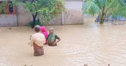 কমলগঞ্জে ভ*য়াবহ বন্যা অর্ধ লক্ষাধিক মানুষ পানিবন্দী